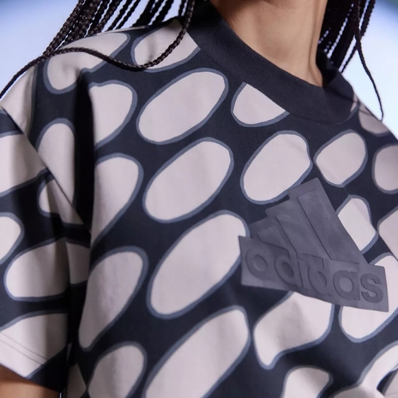 NWT Urban Outfitters Adidas X Merimekko Future Icons 3-Stripes Tee XS - Picture 2 of 12